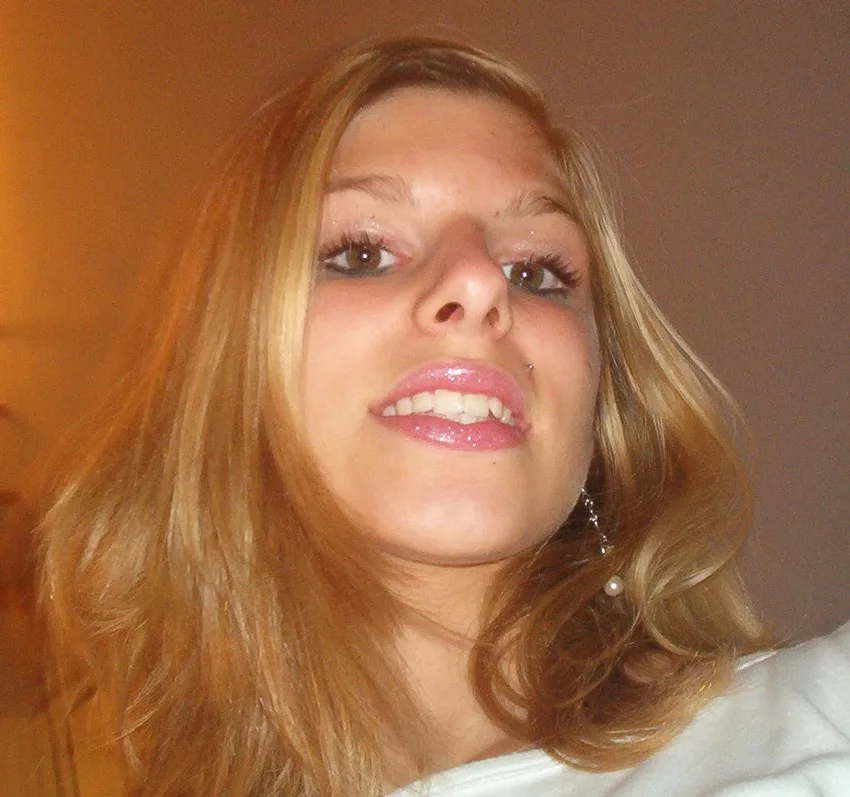 Delphine 1 delphine 01 jpg